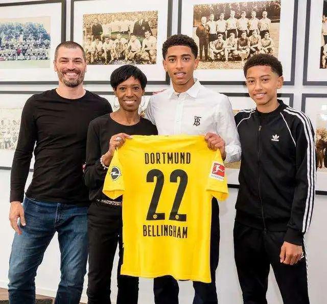 即引发了足 即引发了足