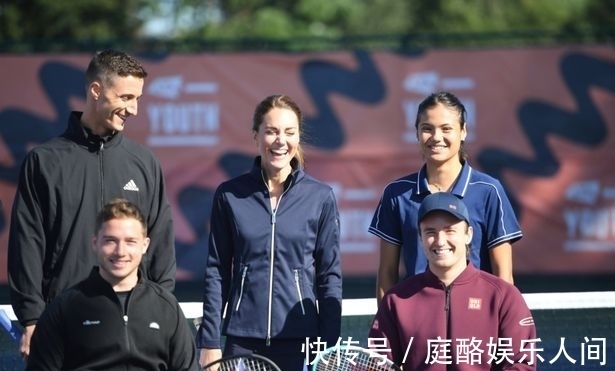 人工草坪足 人工草坪足