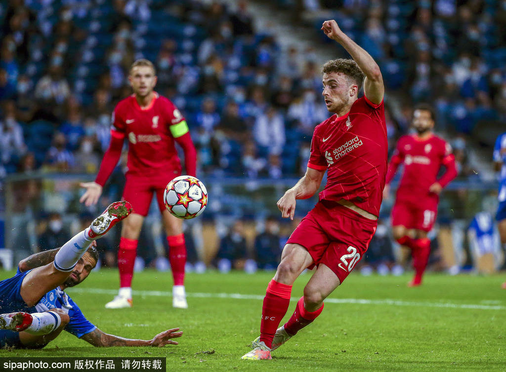 跨阵容更替 跨阵容更替